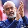 英超首位主帅下课！刚续约就遭解雇，曾率队力压曼城1分